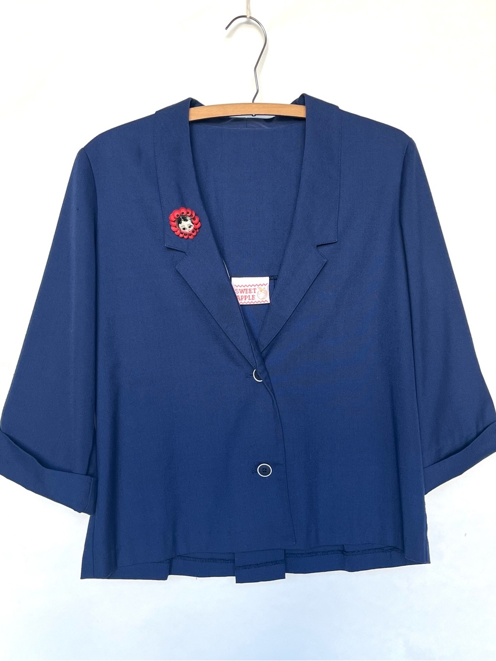 Vintage Navy Blue Short Jacket with Novelty Pin Lady Head XL Sweet Apple Blazer